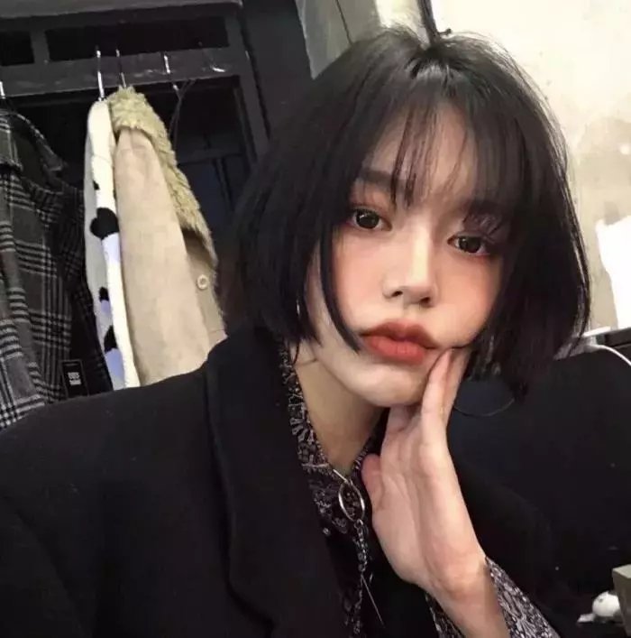 开画少女漫